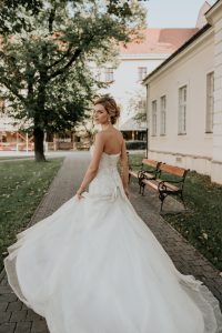 svadobné šaty