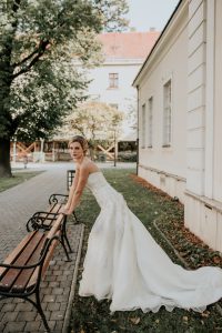 svadobné šaty